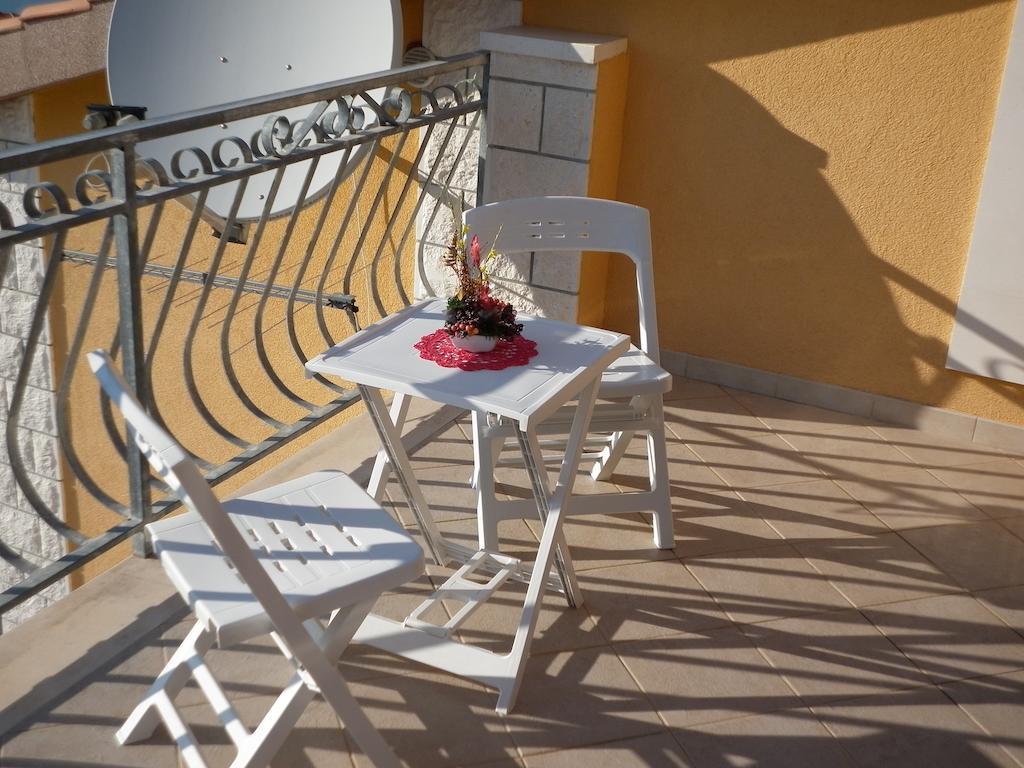 Apartments Ivona 2 Trogir Zimmer foto