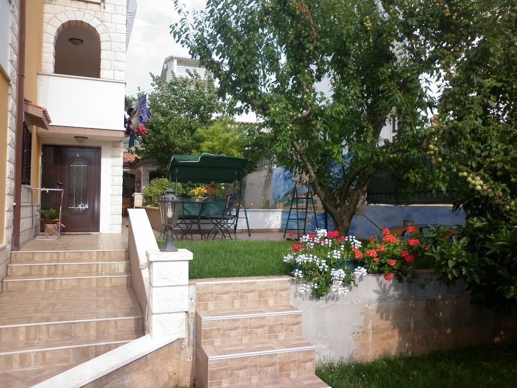 Apartments Ivona 2 Trogir Exterior foto